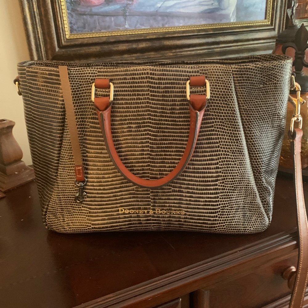 Dooney and Burke authentic purse, like new
